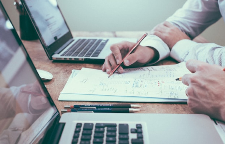 브로커 중개 이미지